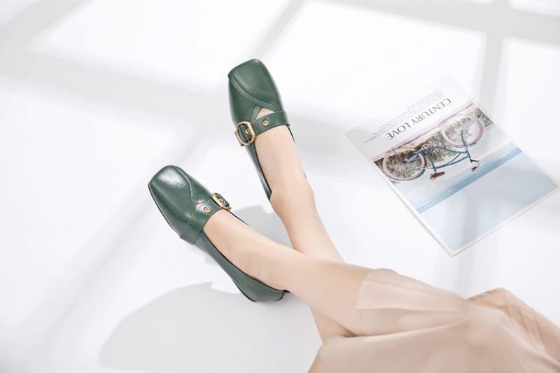 Naisten Claudi Loafer -kengät - Punainen