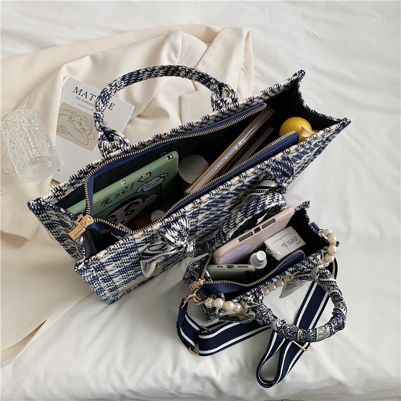Naisten Dooney Designer Crossbody -käsilaukku - Sininen Pieni