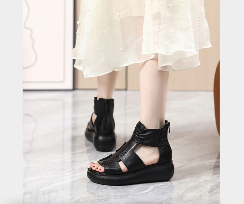 Naisten Eglis Wedges -sandaali - Ruskea
