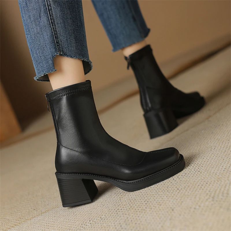 Naisten Gabina Platform Square Heels -saappaat - Ruskea