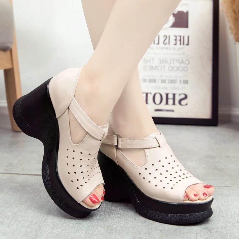 Naisten Hilary Platform Sandaalit - Beige