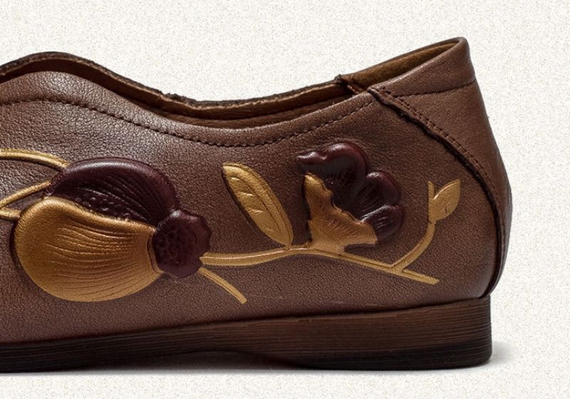 Naisten Isis Slip On Flats - Ruskea