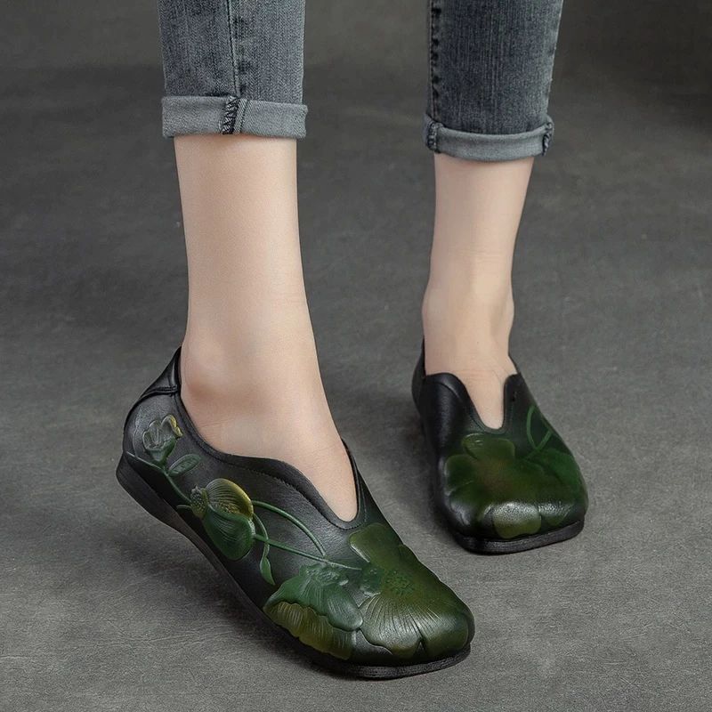 Naisten Isis Slip On Flats - Ruskea