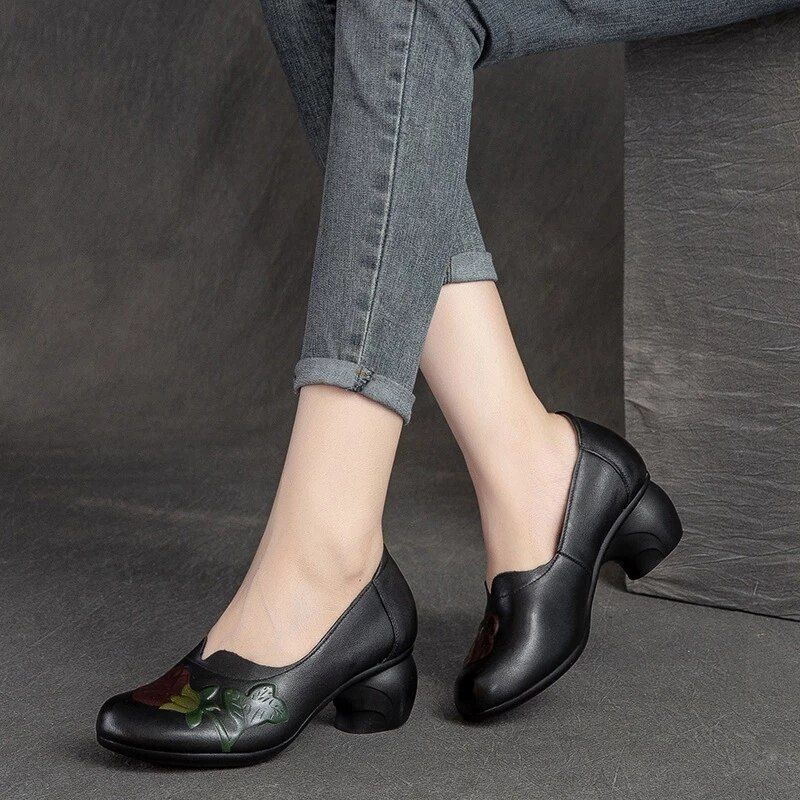 Naisten Liro Pumps -kengät - Ruskea