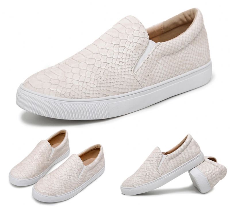 Naisten Maru Slip-on -kengät - Musta