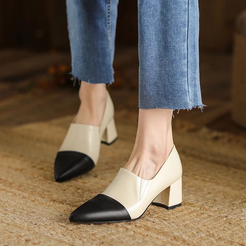 Naisten Romelia Pumps -kengät - Beige