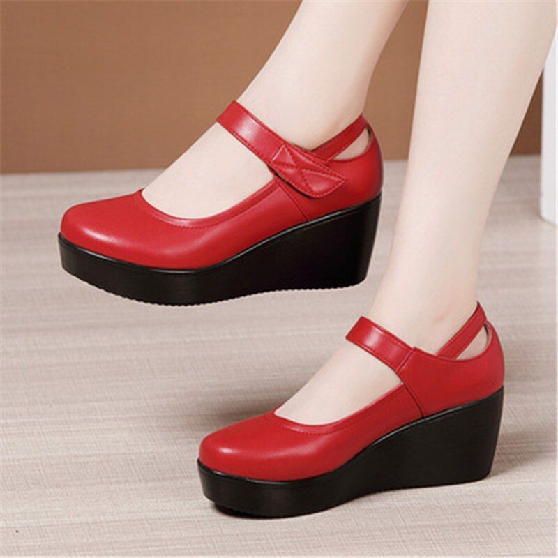 Naisten Scarlett Platform Wedges -kengät - Musta