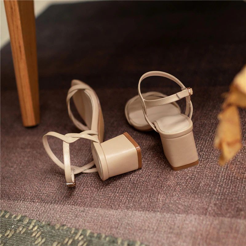 Naisten Tina Sandaalit - Beige