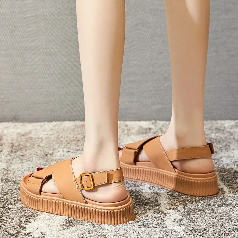 Nicole Naisten Korkealaatuiset Sandaalit - Beige