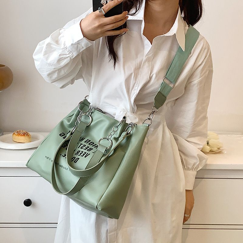 Onozo Naisten Designer-kokoinen Käsilaukku - Khaki