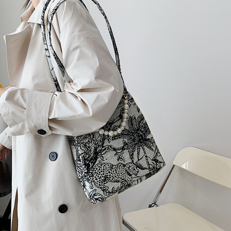 Orla Naisten Kankainen Crossbody Käsilaukku - Musta