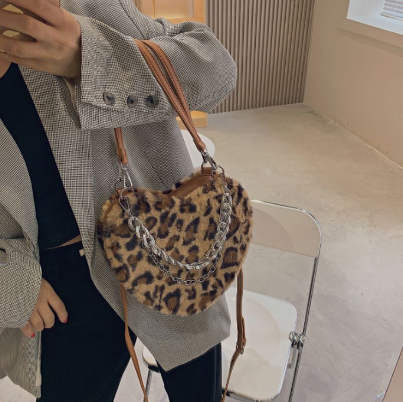Paily Naisten Keinonahkainen Crossbody Käsilaukku - Ruskea