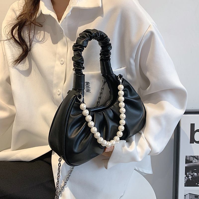 Perla Naisten Pieni Ja Ylellinen Crossbody Käsilaukku - Musta