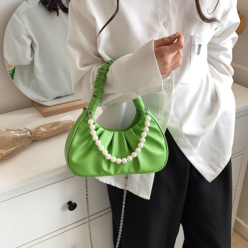 Perla Naisten Pieni Ja Ylellinen Crossbody Käsilaukku - Musta