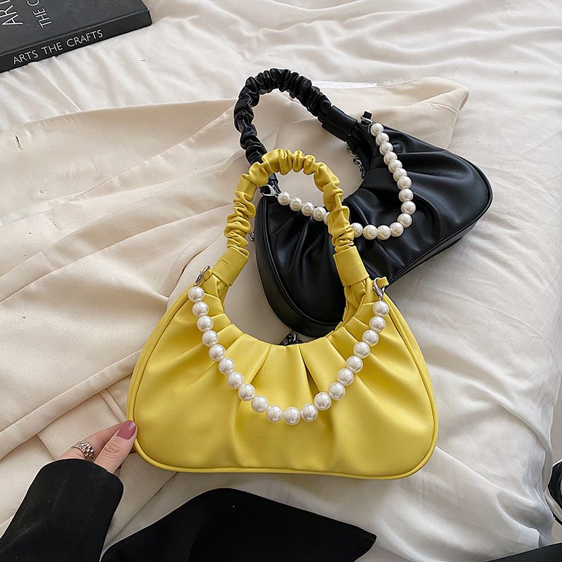 Perla Naisten Pieni Ja Ylellinen Crossbody Käsilaukku - Musta