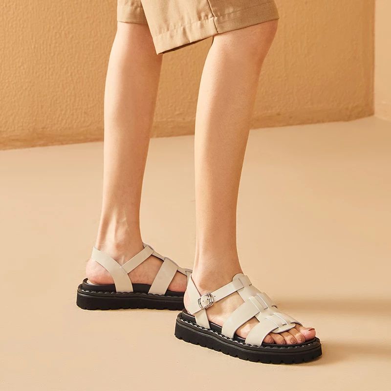 Pilar Naisten Sandaalit - Beige