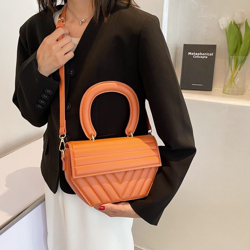 Pushi Naisten Pieni Crossbody Käsilaukku - Musta
