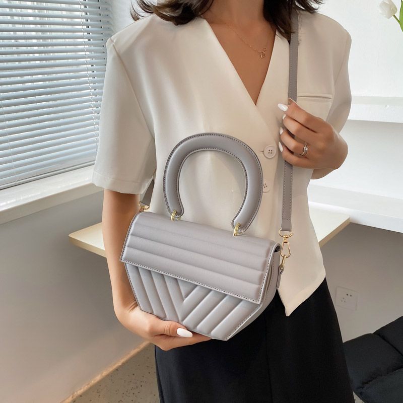 Pushi Naisten Pieni Crossbody Käsilaukku - Musta
