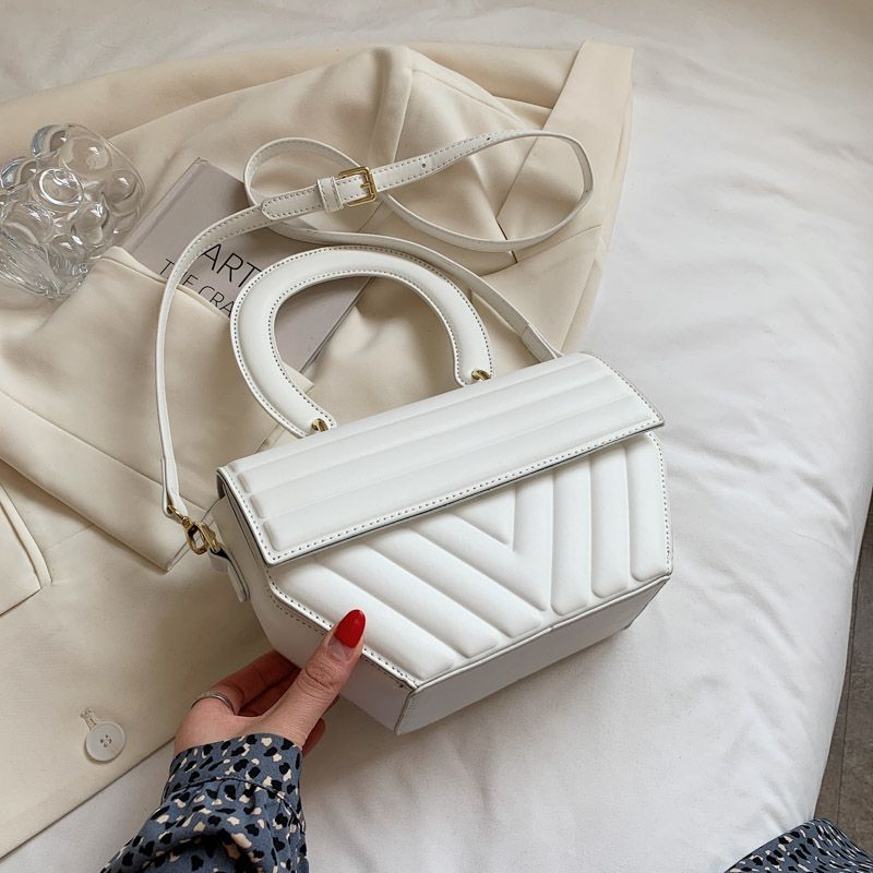 Pushi Naisten Pieni Crossbody Käsilaukku - Musta