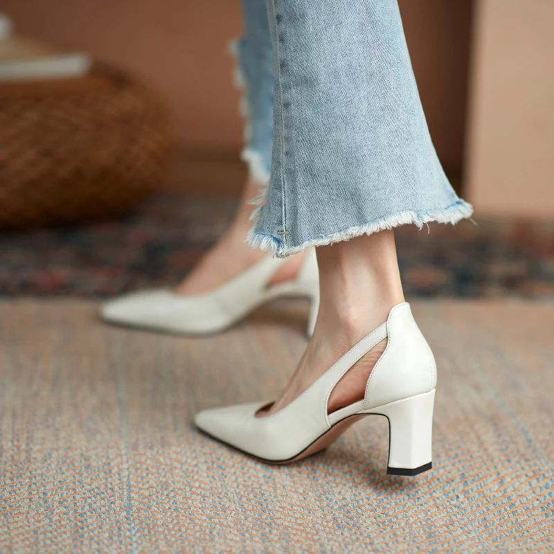 Renata Naisten Korkokengät - Beige