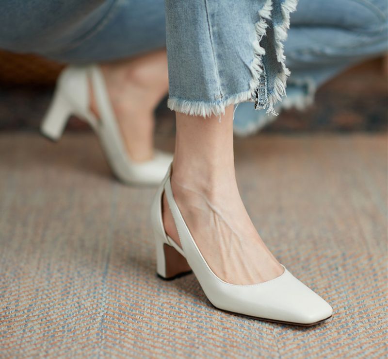 Renata Naisten Korkokengät - Beige