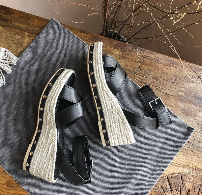 Riley Wedges - Shenzong