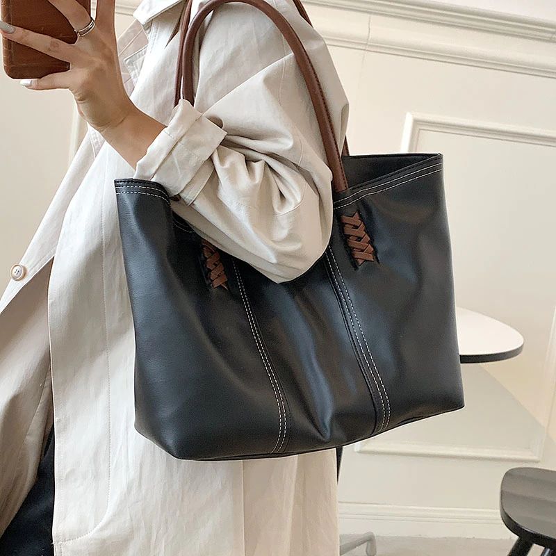 Rizzo Naisten Käsilaukku Designer Ylellinen Suuri Kapasiteetti - Musta