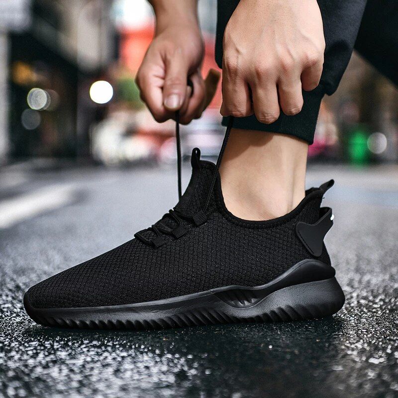 Robledo Unisex Tennarit - Musta