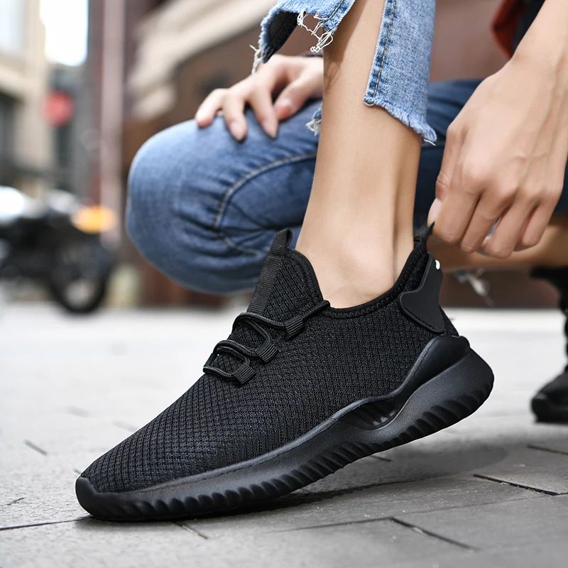 Robledo Unisex Tennarit - Musta