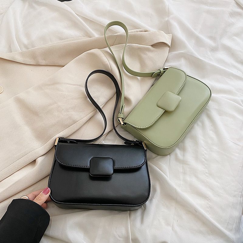 Rosales Naisten Nahkainen Crossbody-olkalaukku - Musta