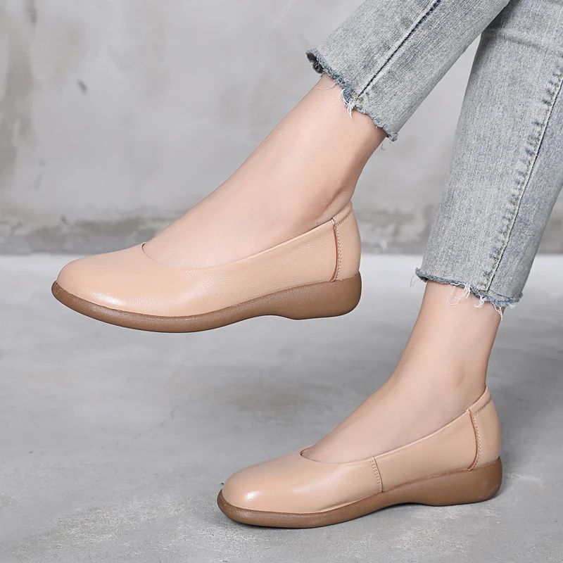 Rosalinda Naisten Slip-on Flats - Beige