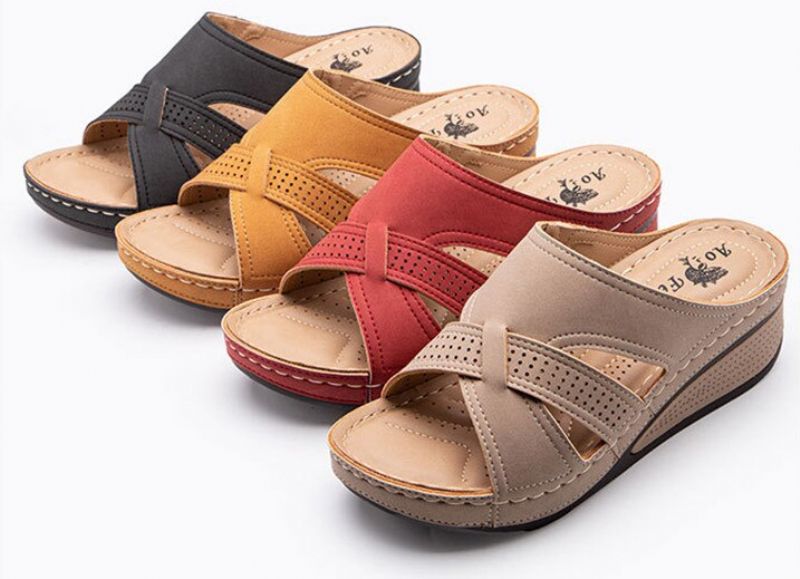 Rosario Naisten Mukavat Liukumattomat Sandaalit - Beige
