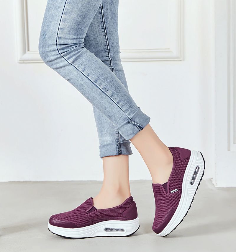 Rosaura Naisten Platform Slip-on Kävelykengät - Musta