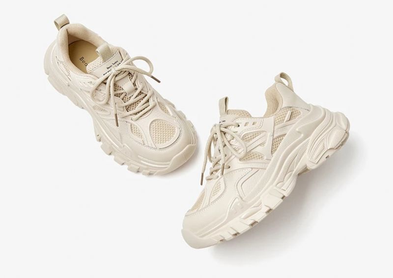 Rosmil Naisten Alustalenkkarit - Beige