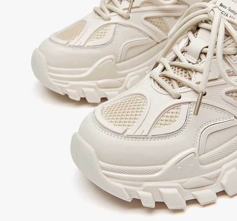 Rosmil Naisten Alustalenkkarit - Beige