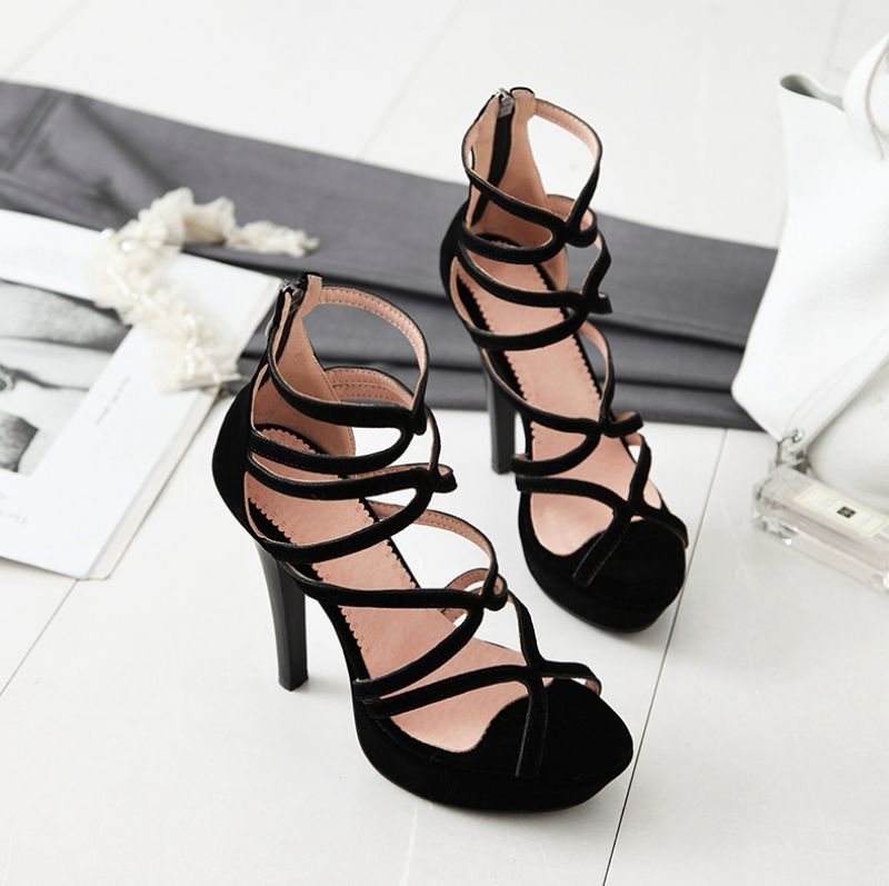 Sama Heels - Musta