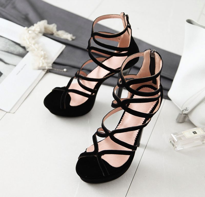 Sama Heels - Musta