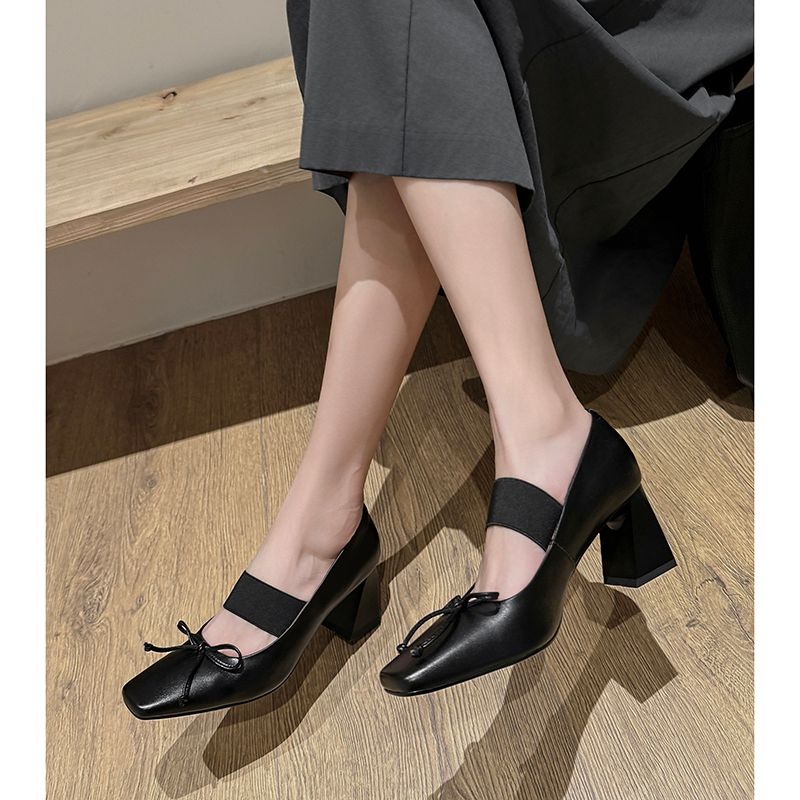 Sandy Naisten Chunky Heel Elegant Pumps -kengät - Musta