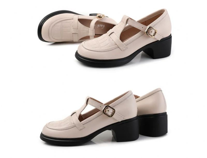 Sara Naisten Neliön Kantapääpumput - Beige