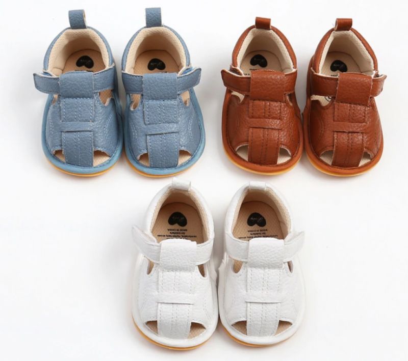 Silvian Unisex -lasten Rento Sandaali - Ruskea