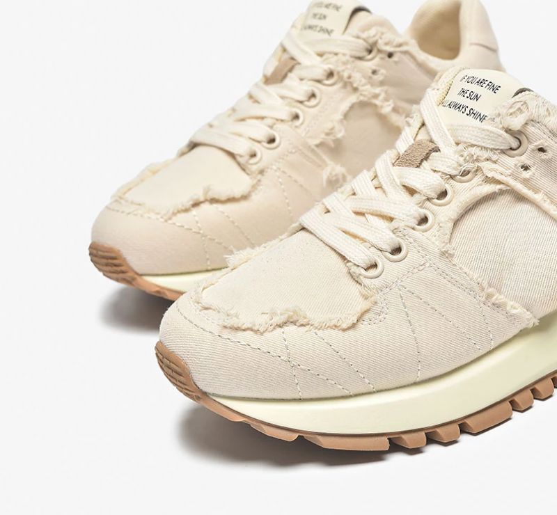Suad Naisten Tennarit - Beige