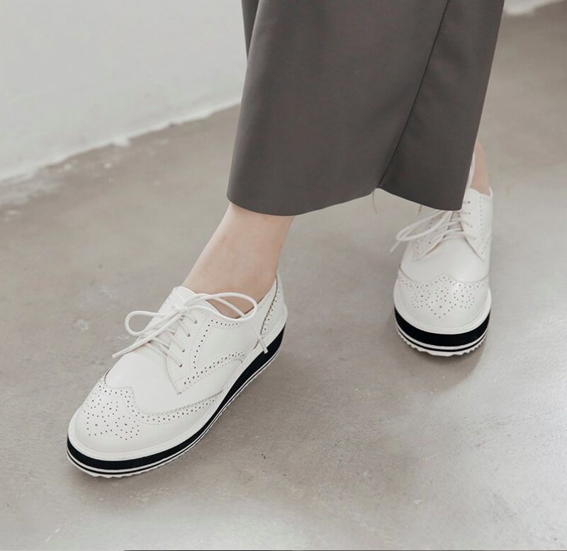 Tonina Oxford - Valkoinen