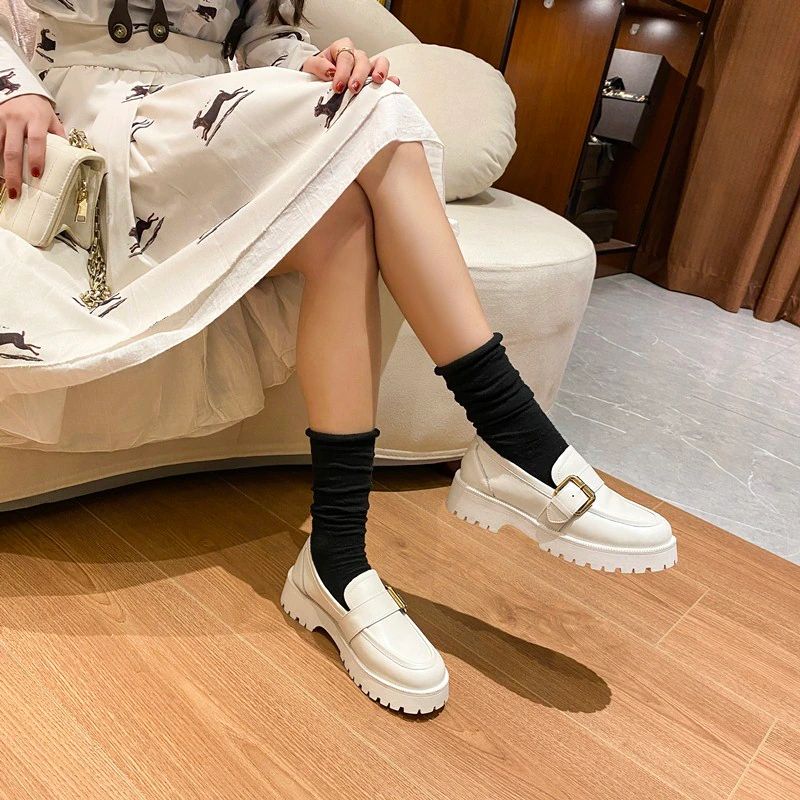 Tula Naisten Platform Slip-on Loafer-kengät - Valkoinen