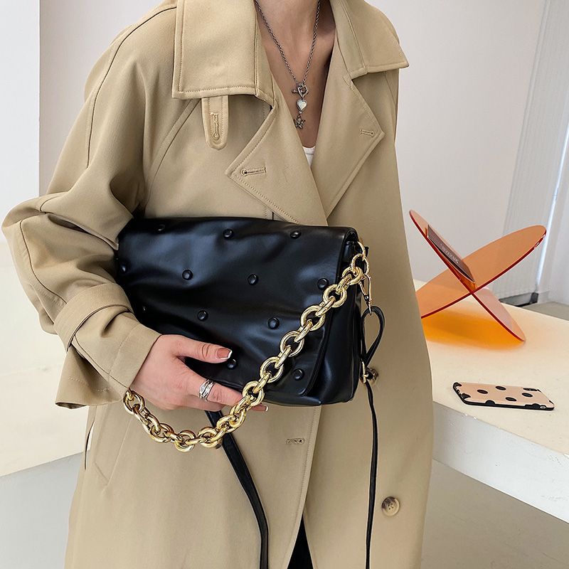 Tulia Naisten Ketjunahkainen Ylellinen Designer Crossbody Käsilaukku - Musta