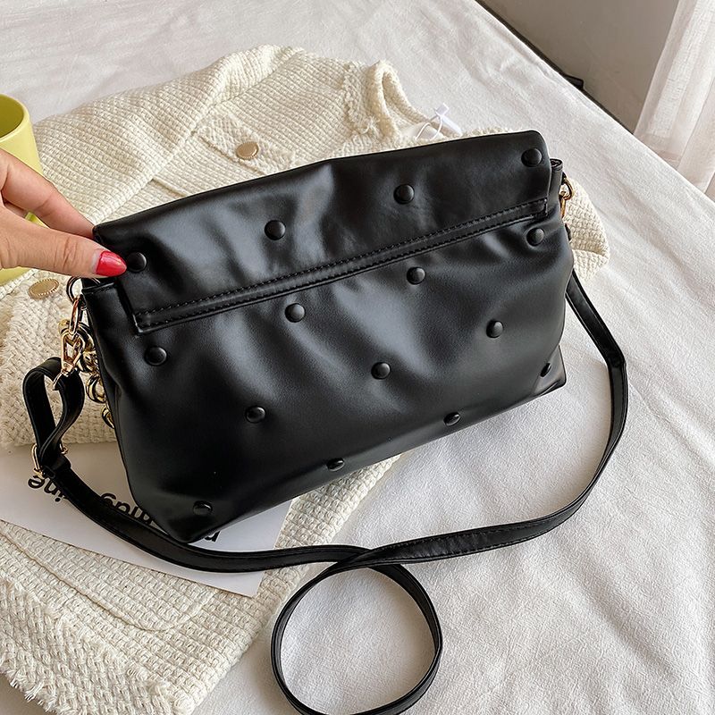 Tulia Naisten Ketjunahkainen Ylellinen Designer Crossbody Käsilaukku - Musta