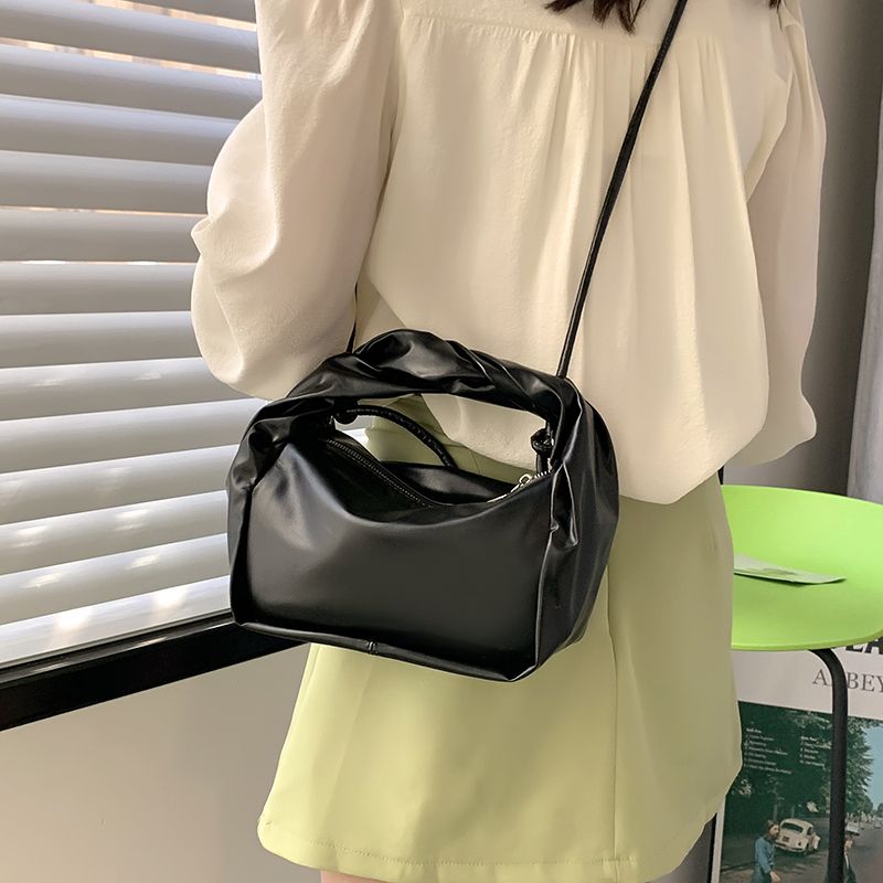 Valdes Naisten Pieni Nahkainen Crossbody Käsilaukku - Violetti