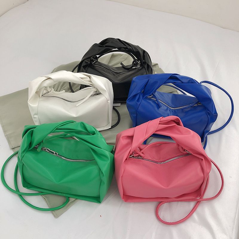 Valdes Naisten Pieni Nahkainen Crossbody Käsilaukku - Violetti