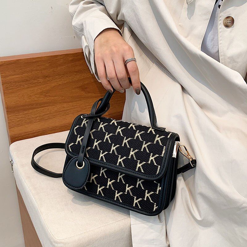 Vernon Naisten Lyhytkahvainen Crossbody Käsilaukku - Valkoinen Khakin Kanssa