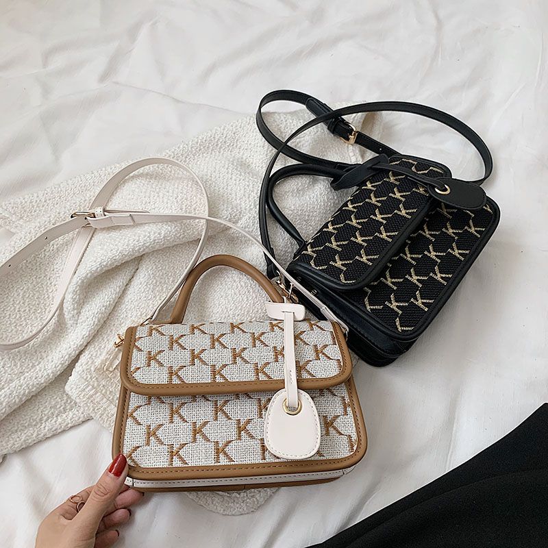 Vernon Naisten Lyhytkahvainen Crossbody Käsilaukku - Valkoinen Khakin Kanssa
