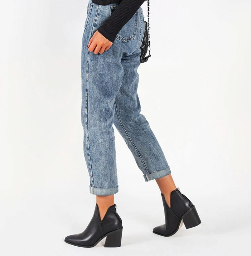 Wild Naisten Saappaat Chelsea Shoes - Musta